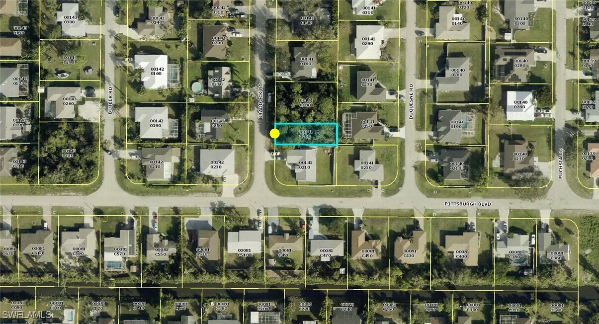 Property Photo: 17561 Braddock Road FL 33967