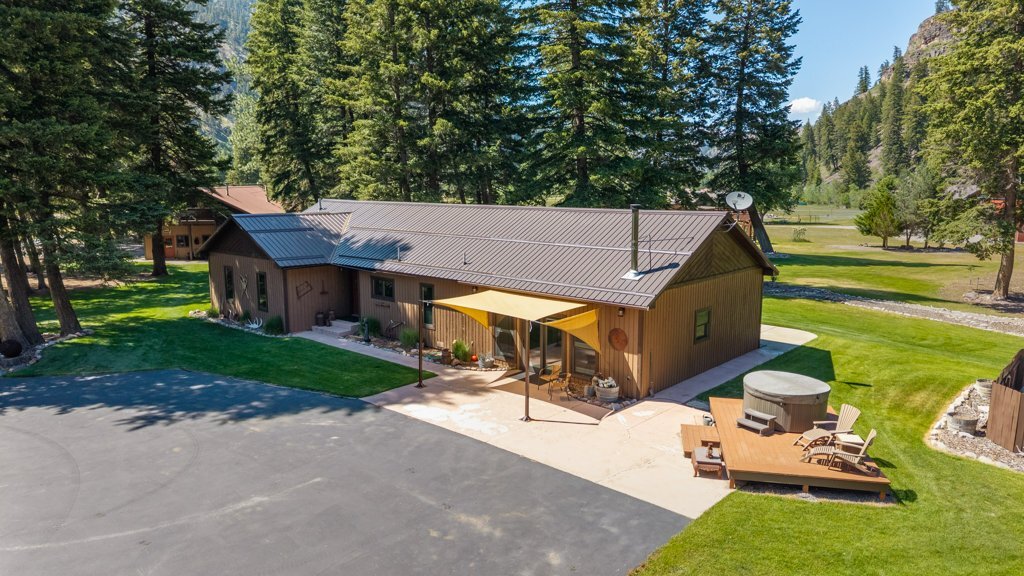 Property Photo: 706 Rock Creek Road MT 59825