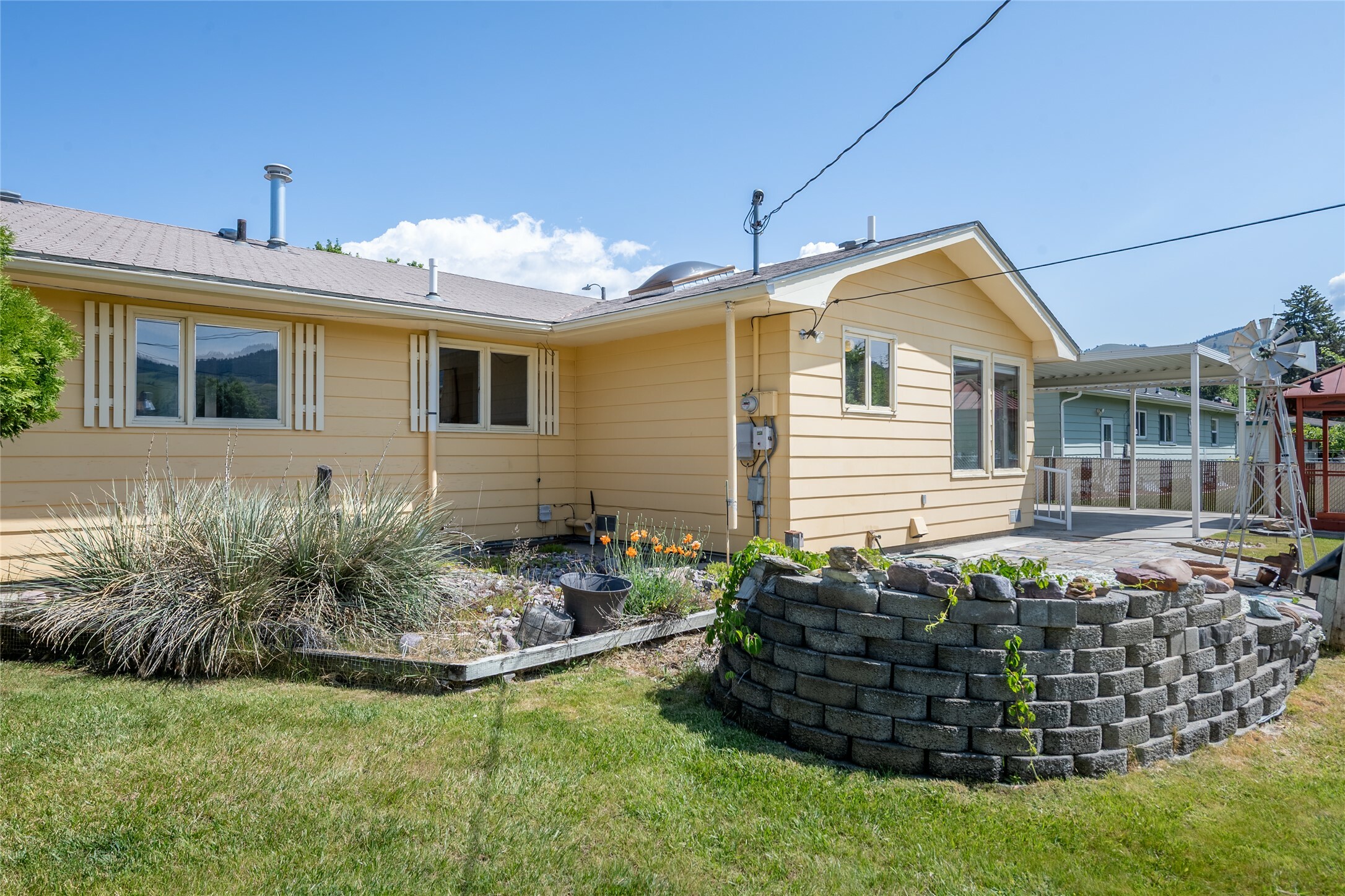 Property Photo: 1811 Charlott Avenue MT 59801