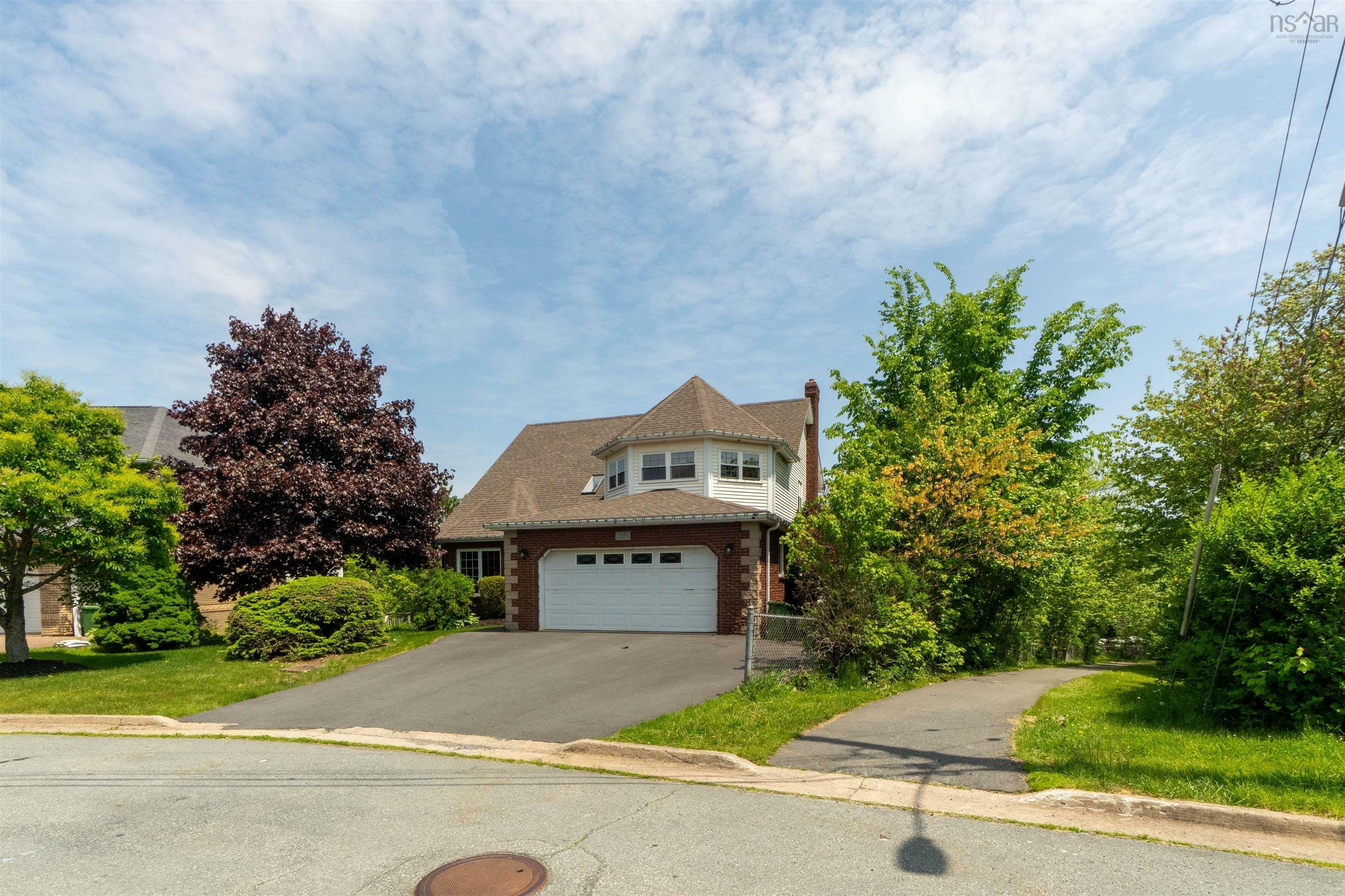 Property Photo: 35 Castlewood Drive NS B2V 2R3