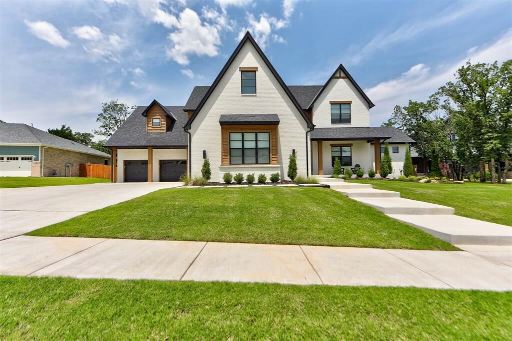 Property Photo: 1909 Gathering Place OK 73034