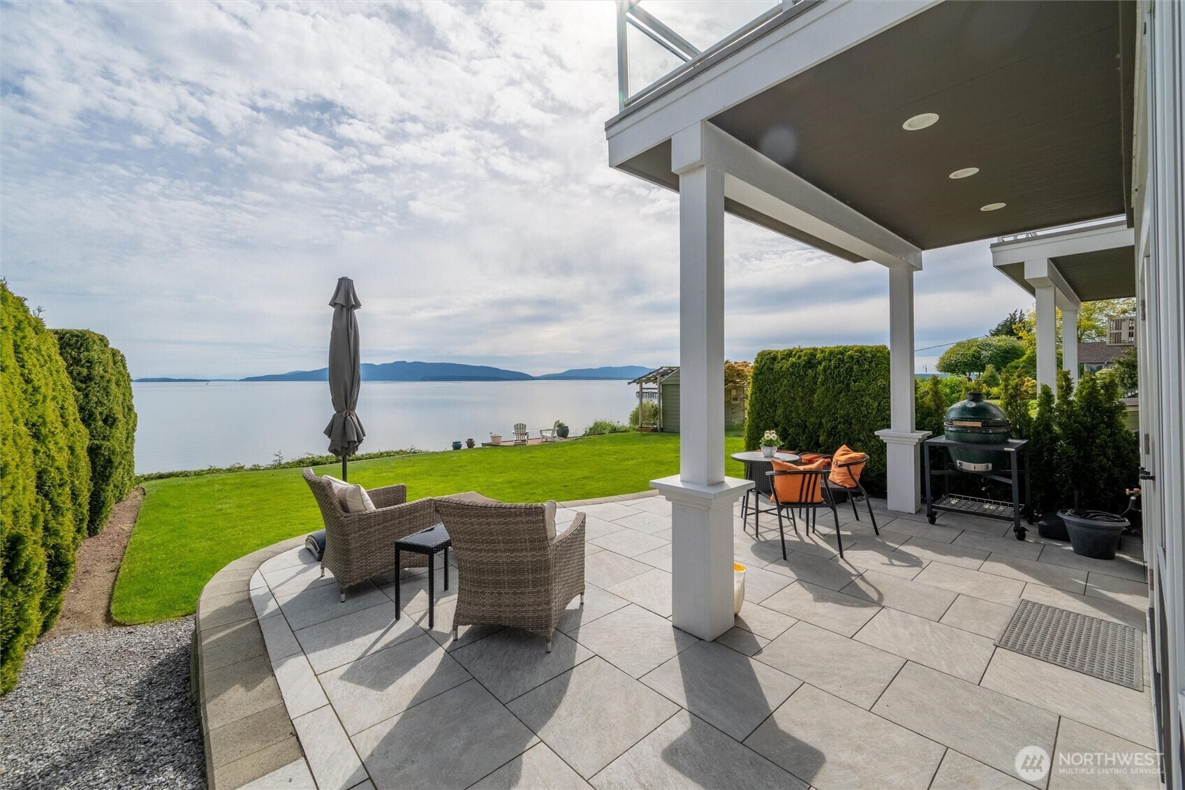 Property Photo: 3045 Eldridge Avenue A WA 98225