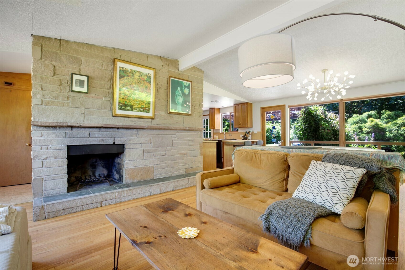 Property Photo: 1611 SW 131st Street WA 98146