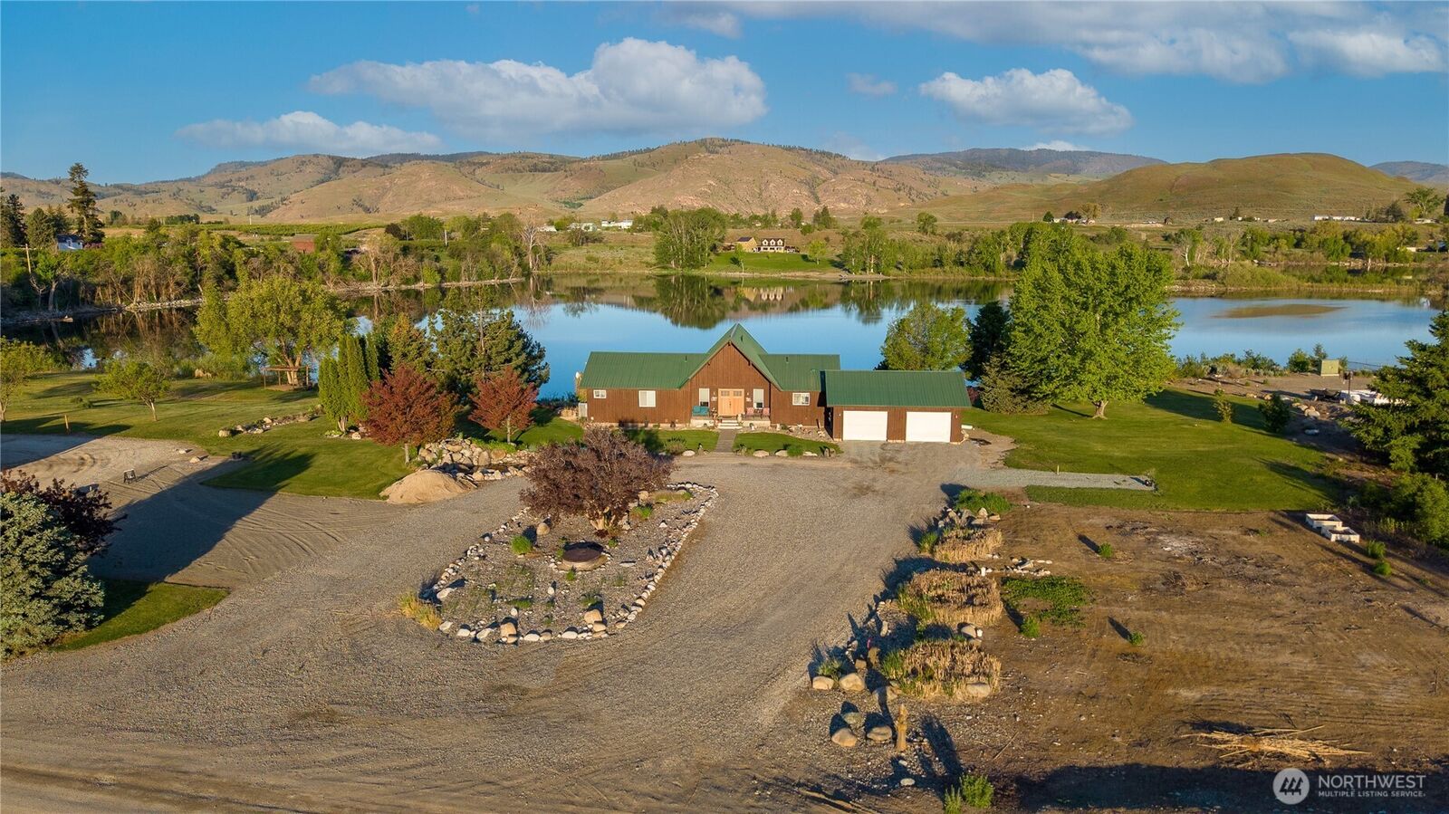 Property Photo: 7 Sunset Lakes Road WA 98841