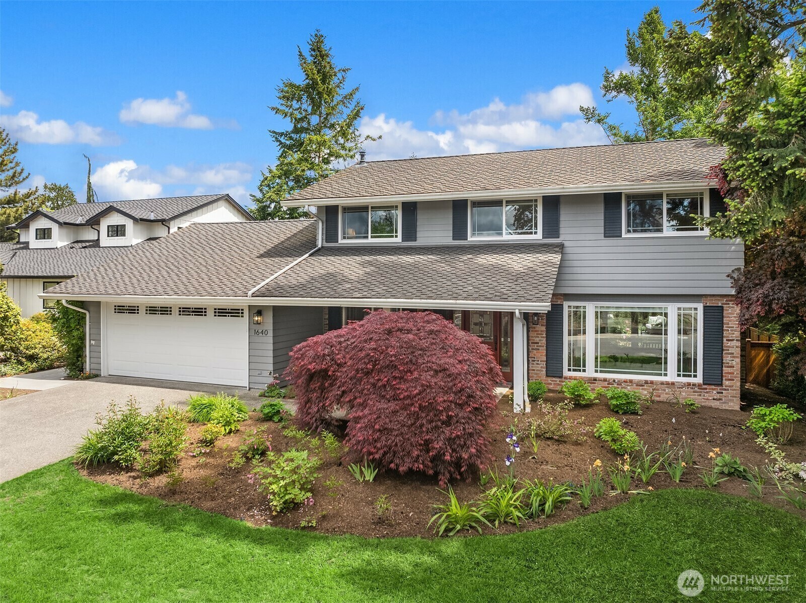 Property Photo: 1640 184th Avenue NE WA 98008