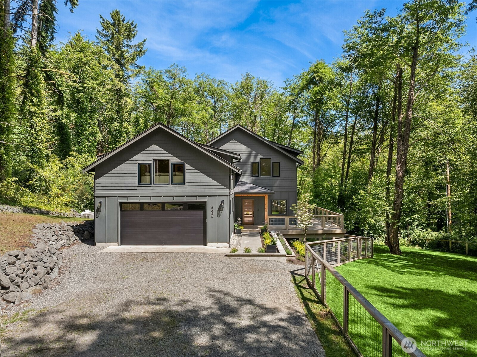 Property Photo: 8636 NE Belle Hill Lane WA 98110