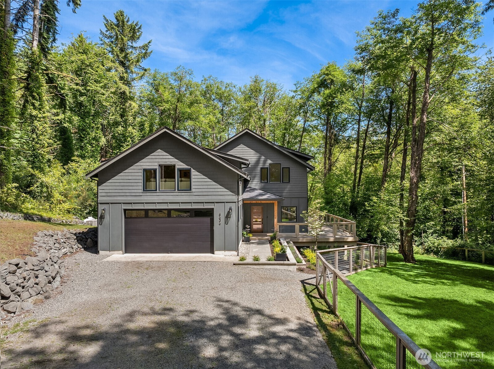 Property Photo:  8636 NE Belle Hill Lane  WA 98110 