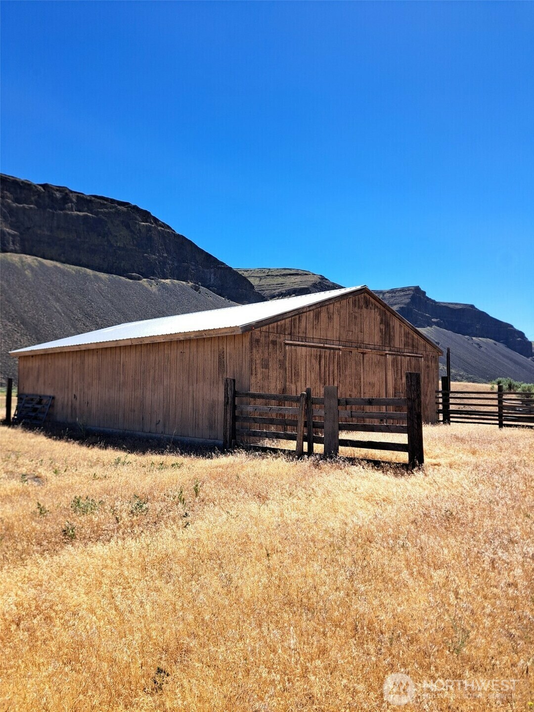 Property Photo: 1074 Palisades Rd Lot #1 WA 98845