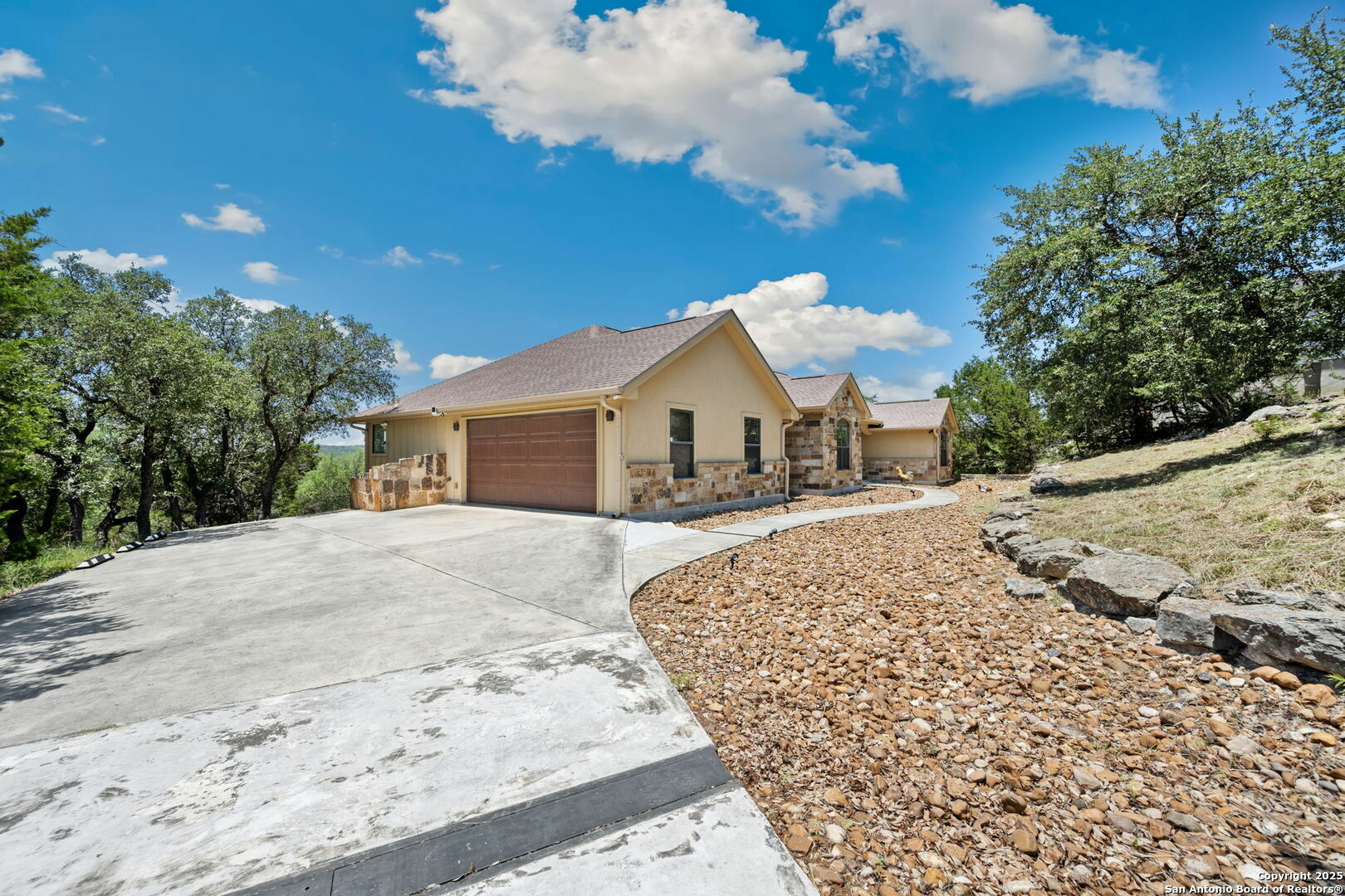 Property Photo: 632 Lasso Loop TX 78133