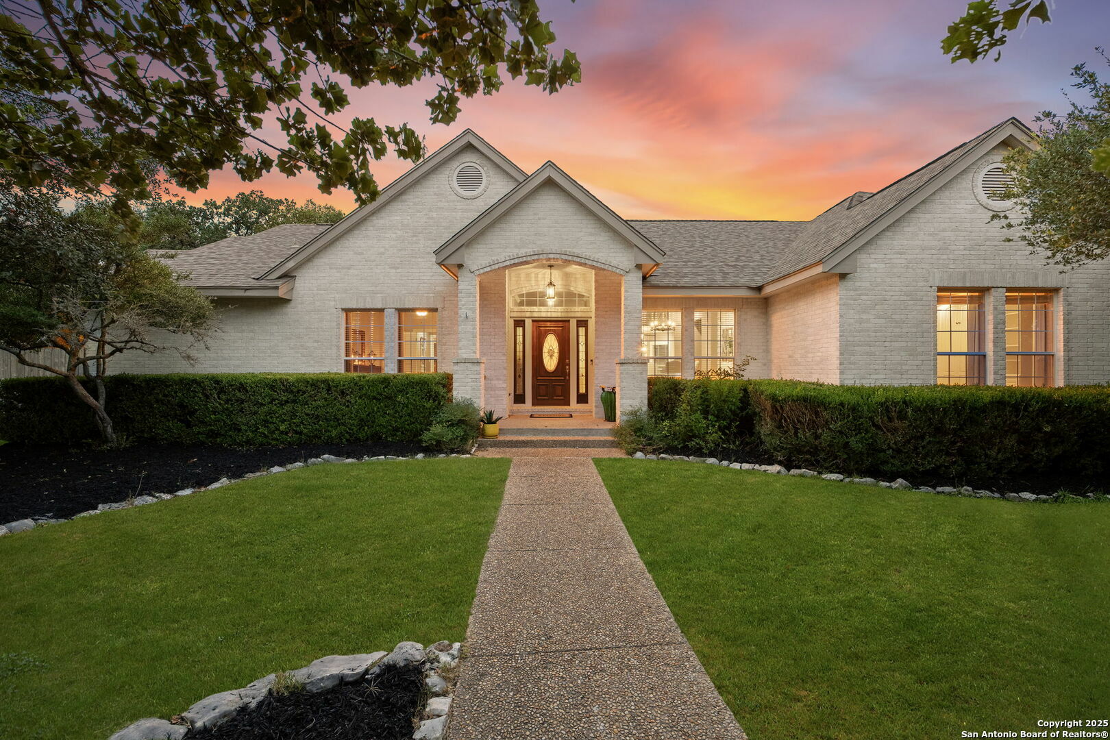Property Photo: 608 Kendall Pkwy TX 78015