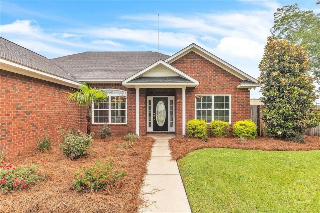 Property Photo: 1212 E Barnard Street GA 30427
