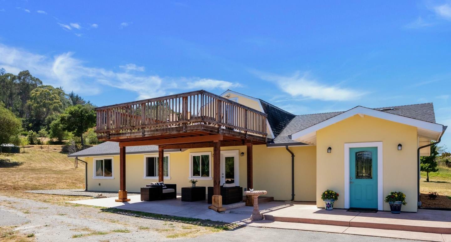 Property Photo:  490 Carson Lane  CA 95076 
