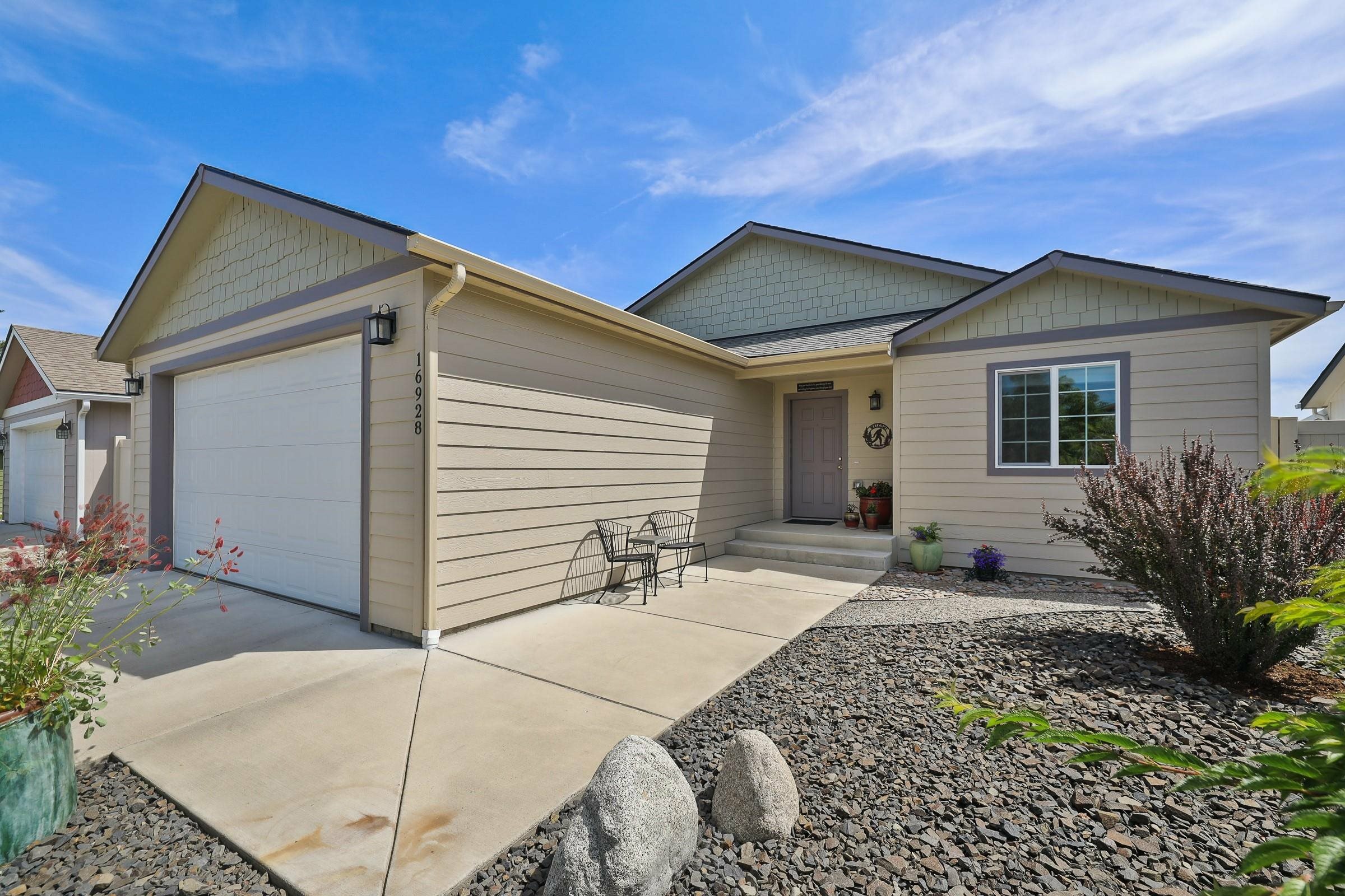 Property Photo: 16928 E Nora Ave WA 99016