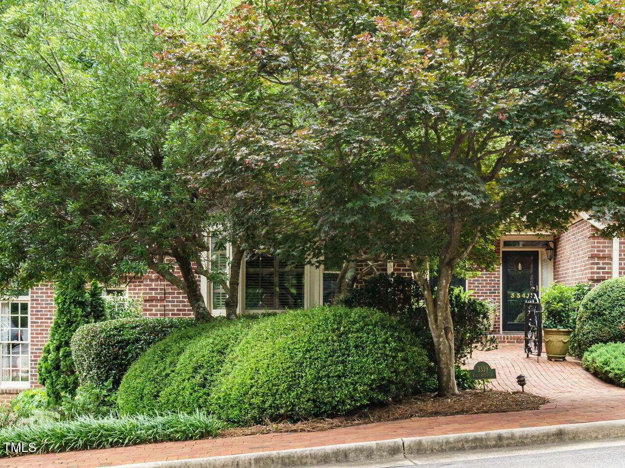 Property Photo: 3339 Ridgecrest Court NC 27607