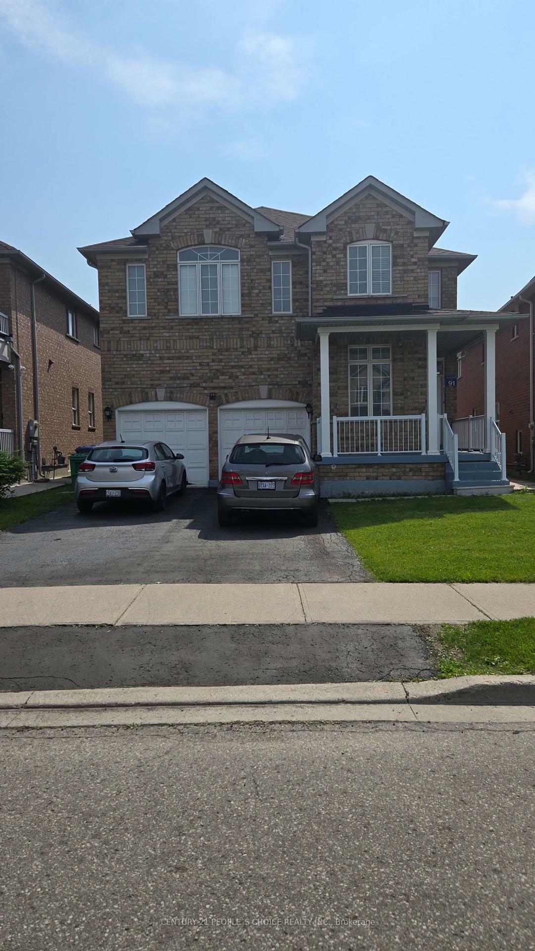 Property Photo: 38 Goreridge Crescent ON L6P 1P1