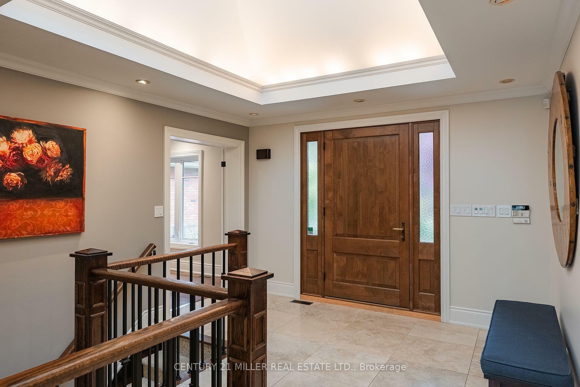Photo de la propriété: 272 Maple Grove Drive ON L6J 4V5