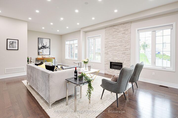 Property Photo: 19 Match Point Court ON L4G 3J1