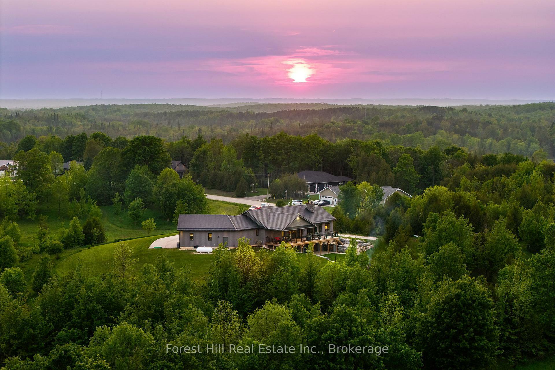 Property Photo: 240 Lookout Drive ON N0C 1H0
