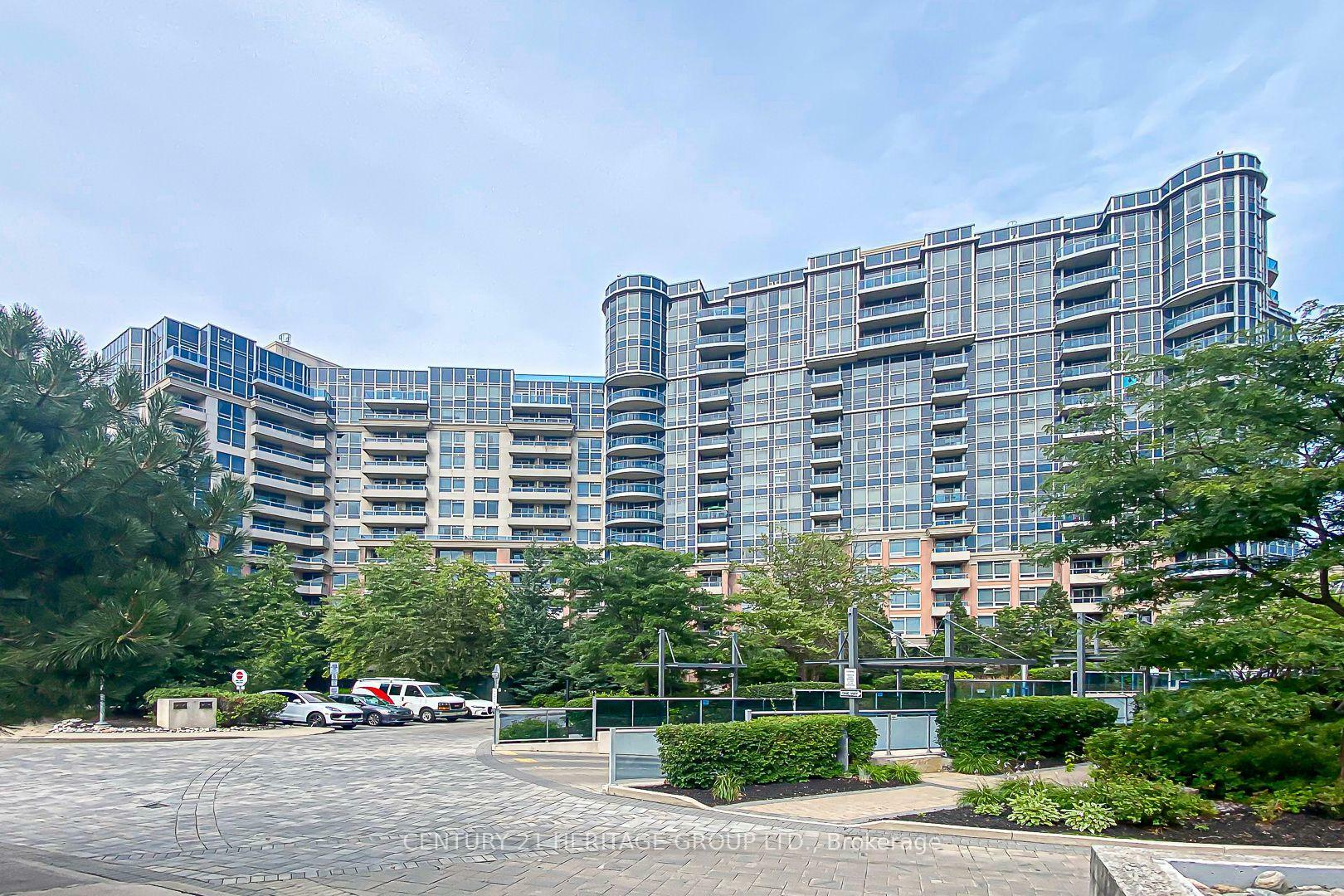 Property Photo: 33 Cox Boulevard 905 ON L3R 8A6