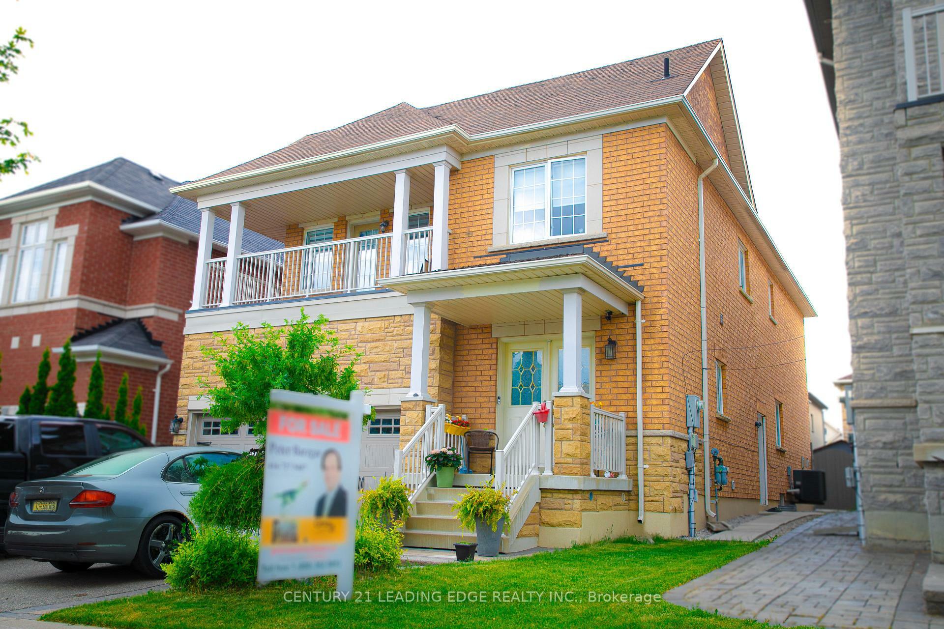 Property Photo: 112 Lormel Gate ON L4H 0C5