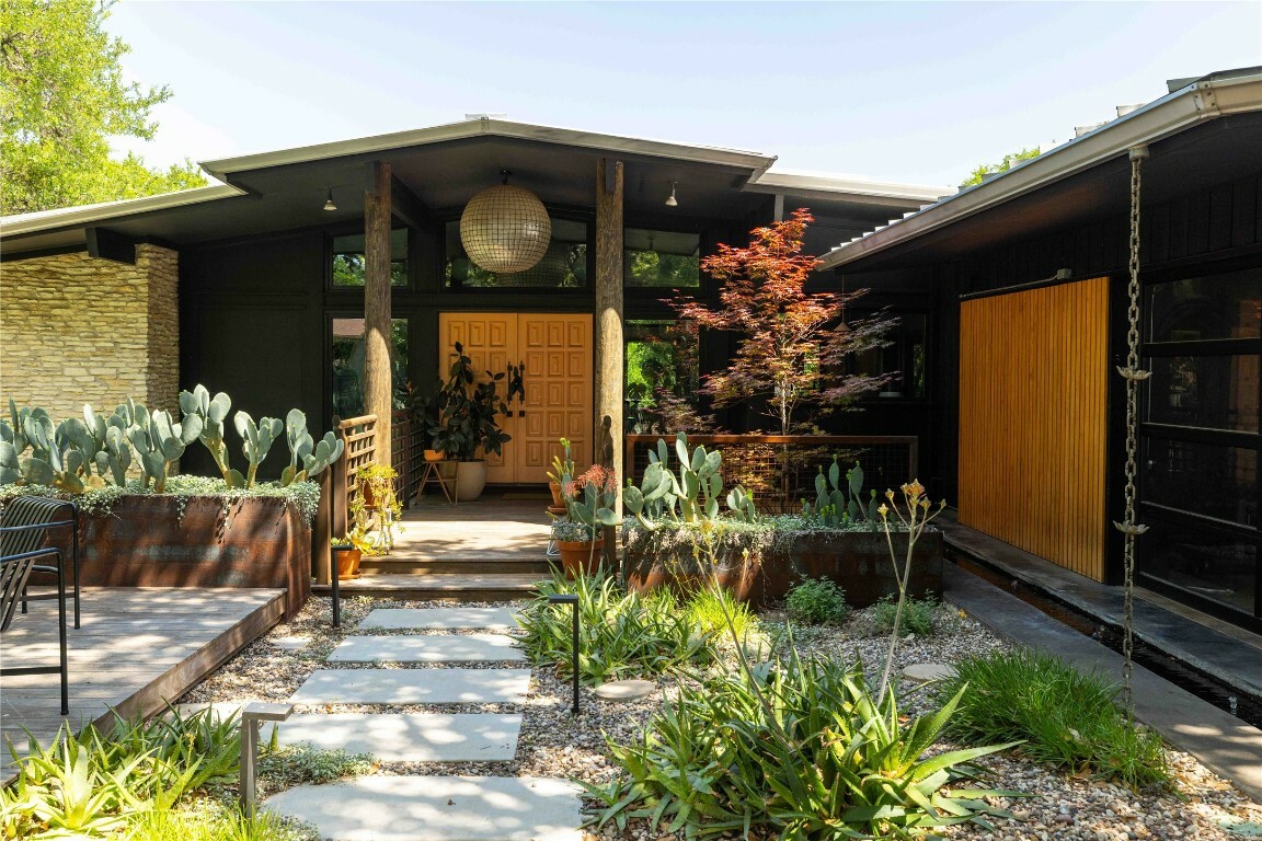 1805 Brookhaven Drive  Austin TX 78704 photo