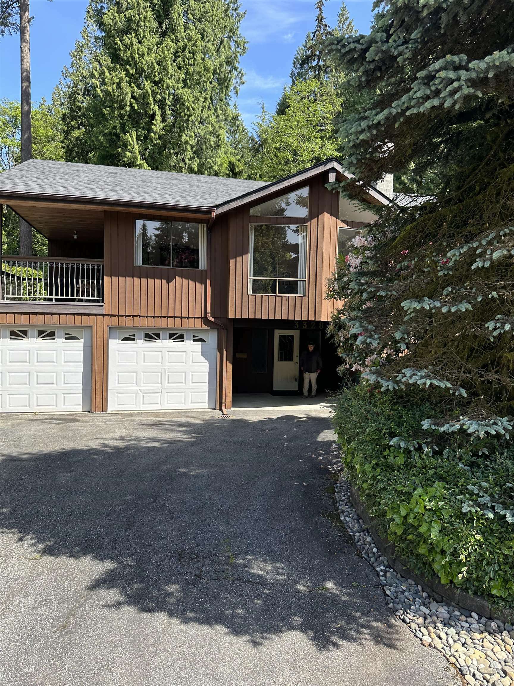 Property Photo: 3328 Tennyson Crescent BC V7K 2A8