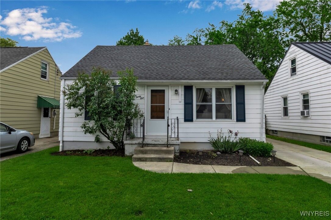 Property Photo:  131 Kilbourne Road  NY 14225