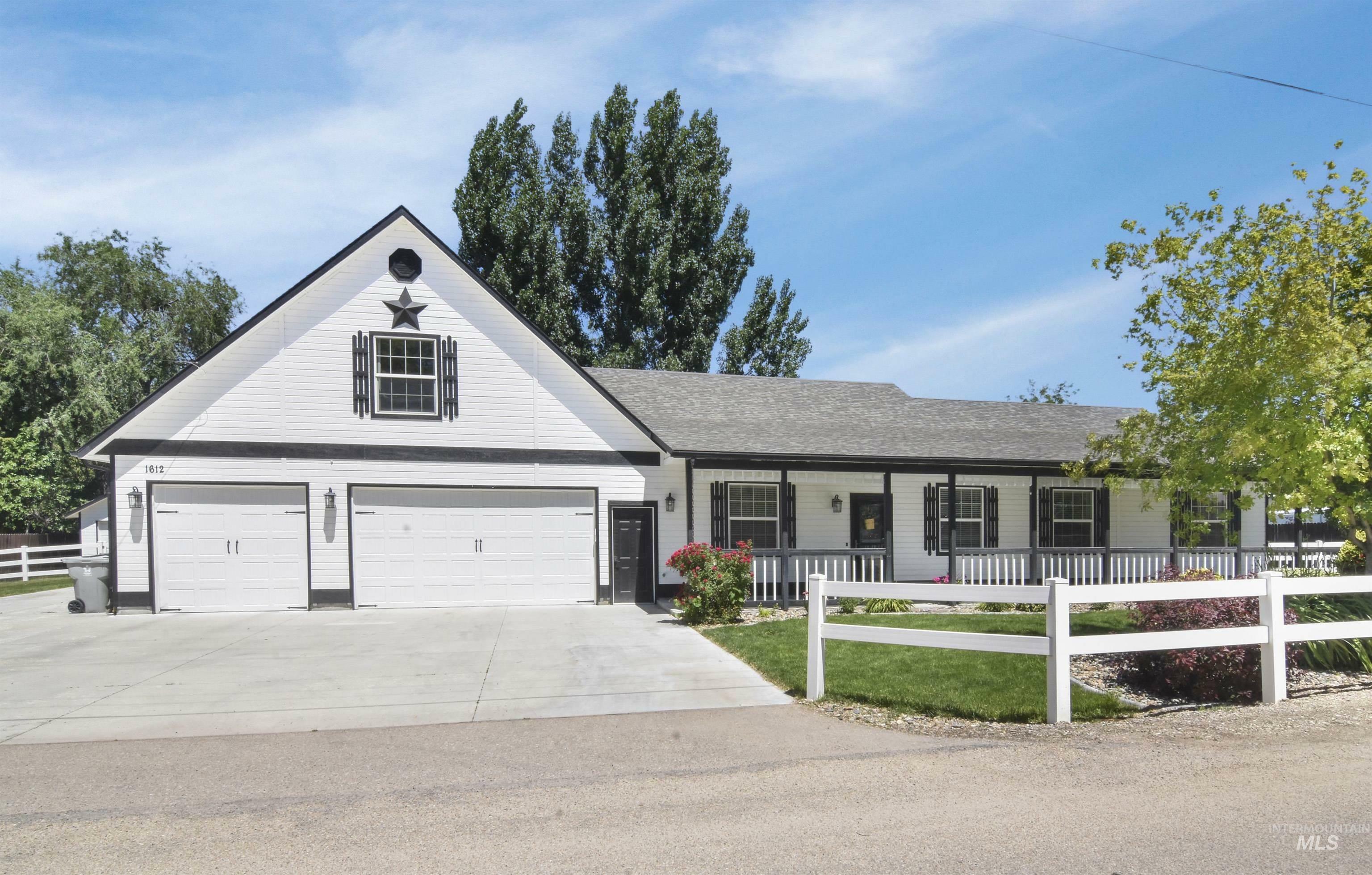 Property Photo: 1612 York Ave ID 83686