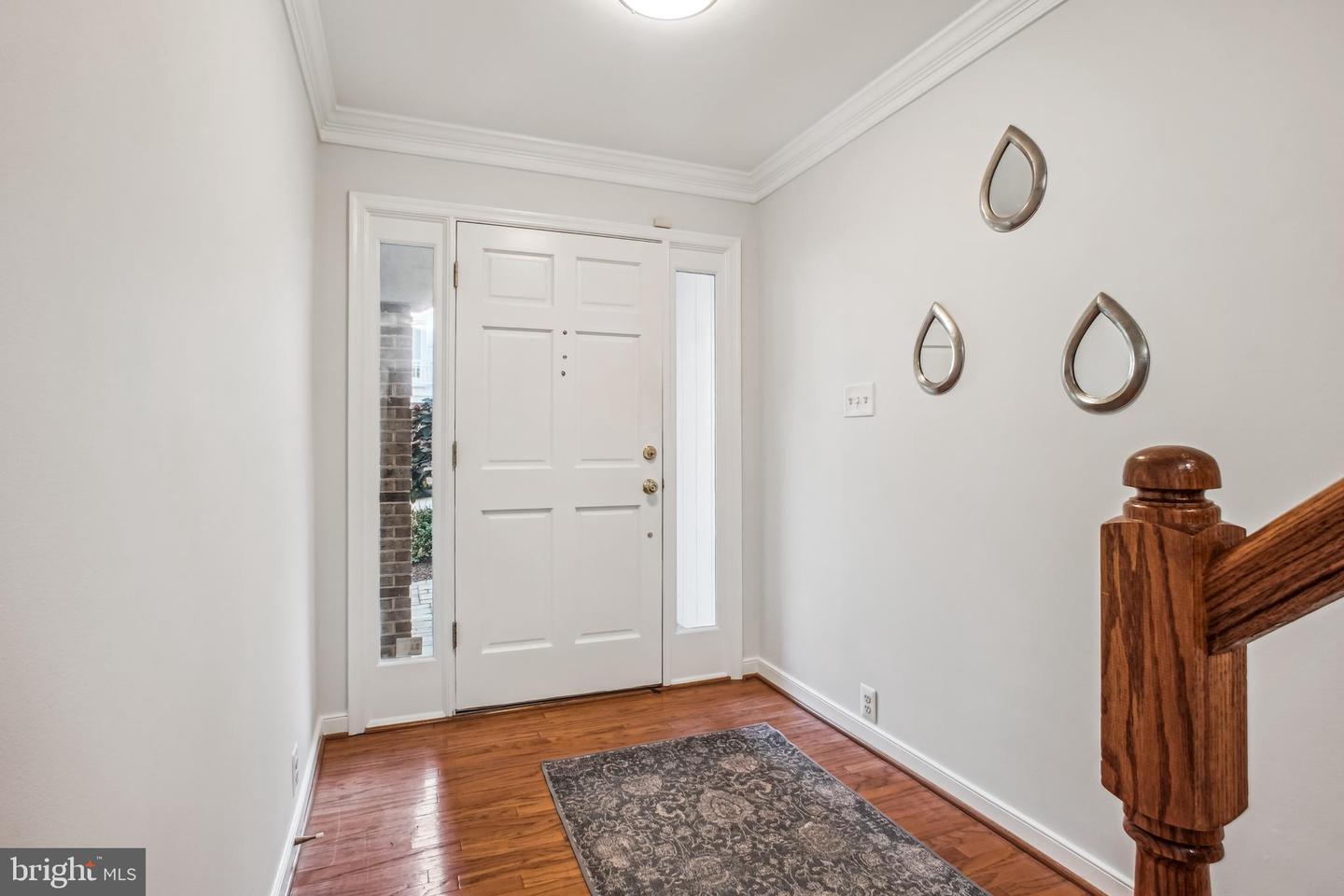 Property Photo: 3818 White Post Court VA 22304