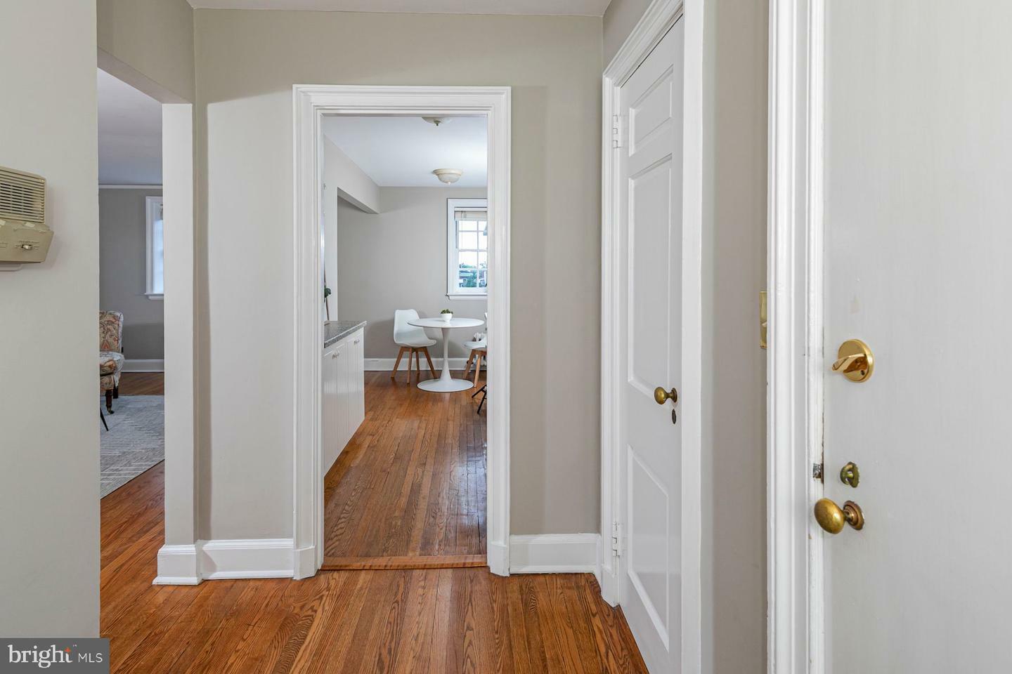 Property Photo: 25 Palmer Square W I NJ 08542