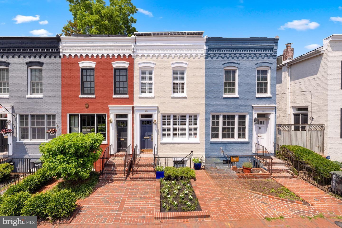 Property Photo:  1824 35th Street NW  DC 20007 