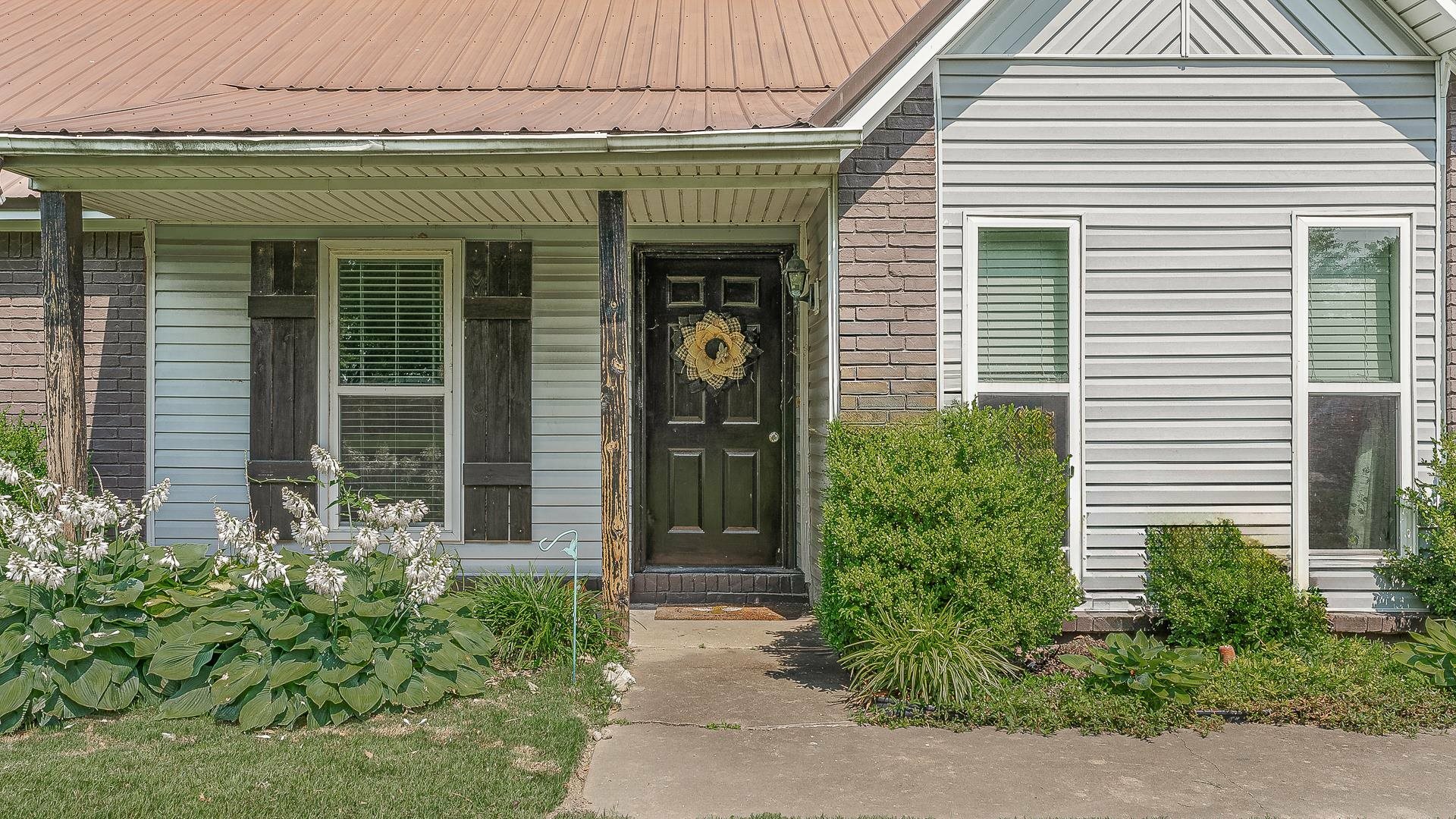 Property Photo: 2 Windfield Cir AR 72472