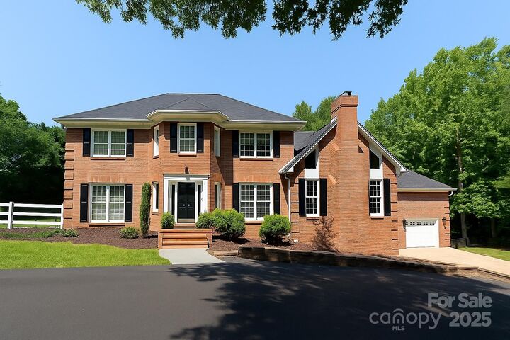 315 Red Barn Trail  Matthews NC 28104 photo