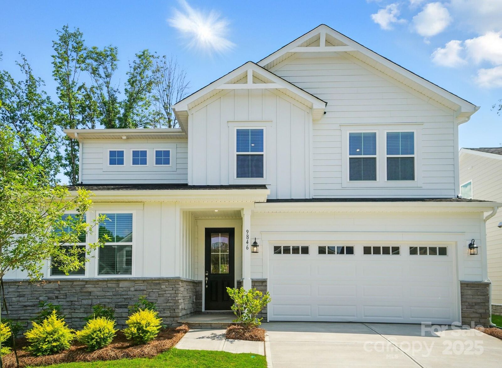 Property Photo:  9846 Quercus Lane  NC 28078 