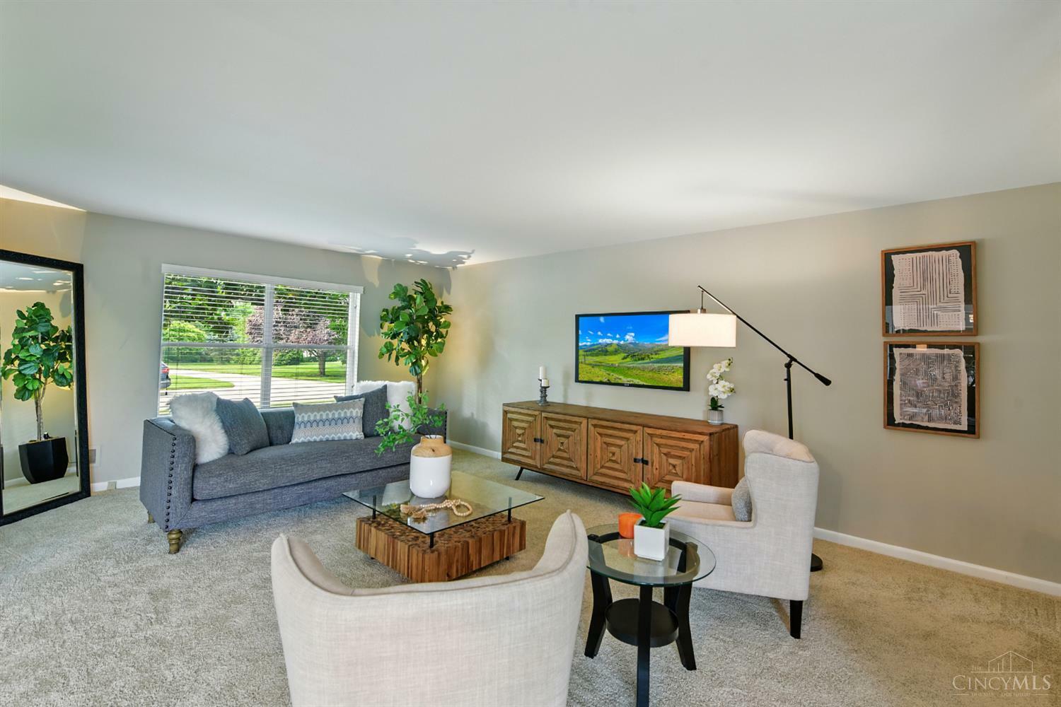 Property Photo: 6934 Woodsedge Drive OH 45230