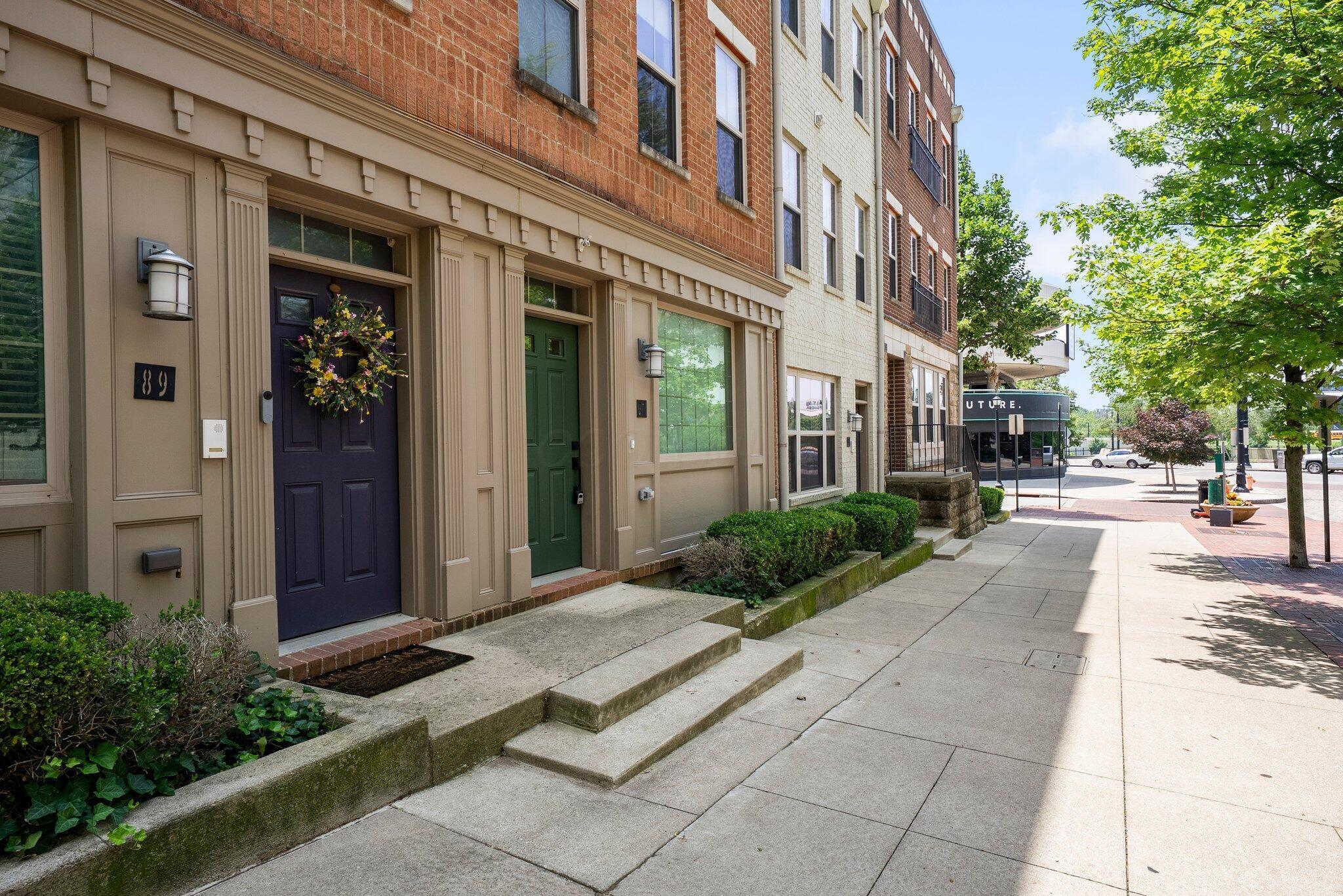 Property Photo: 91 W Town Street OH 43215