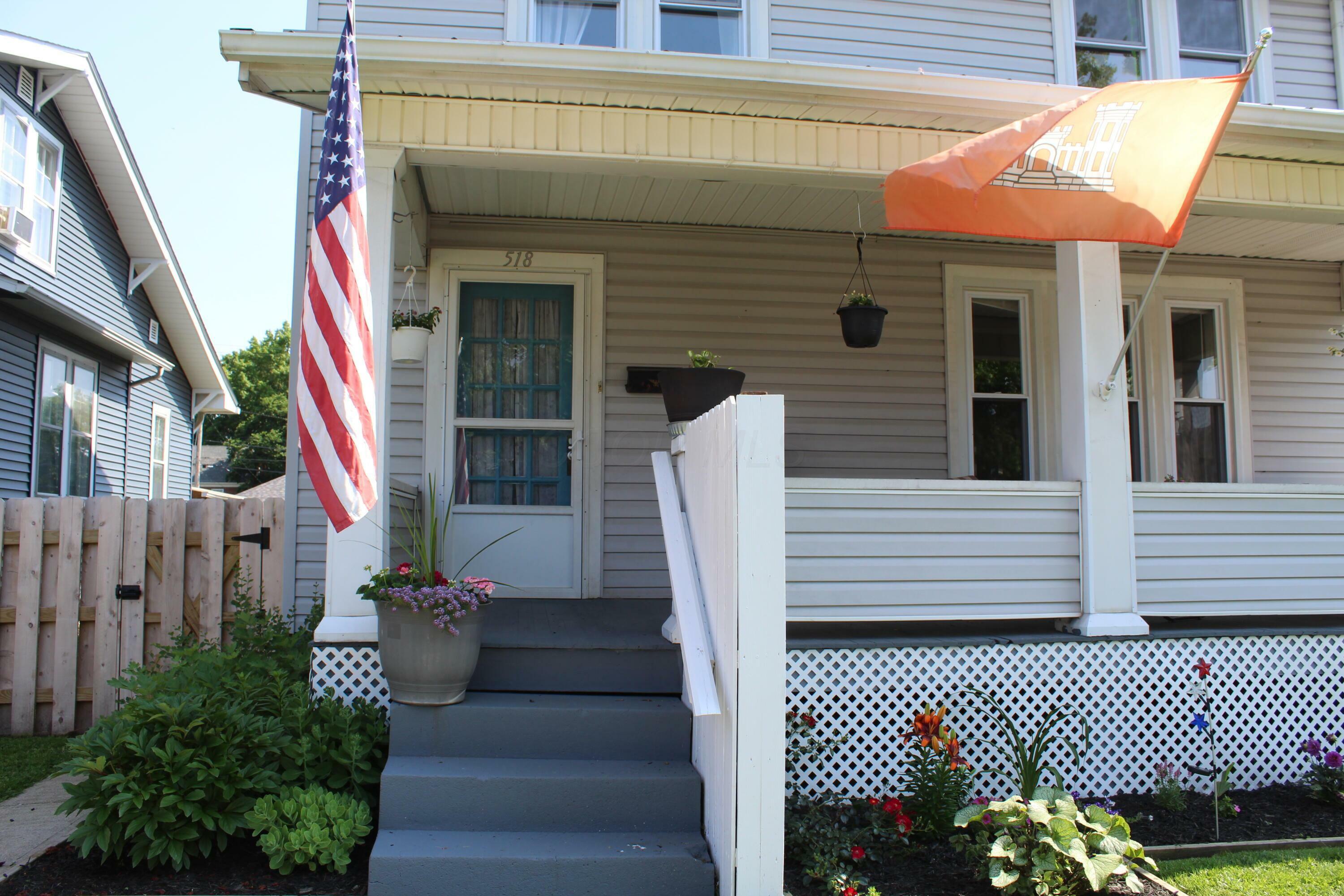 Property Photo: 518 E 6th Avenue OH 43130