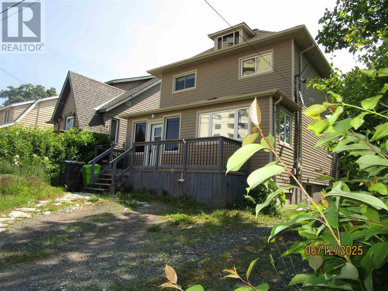 Property Photo: 70 Pine St ON P6A 3Y1