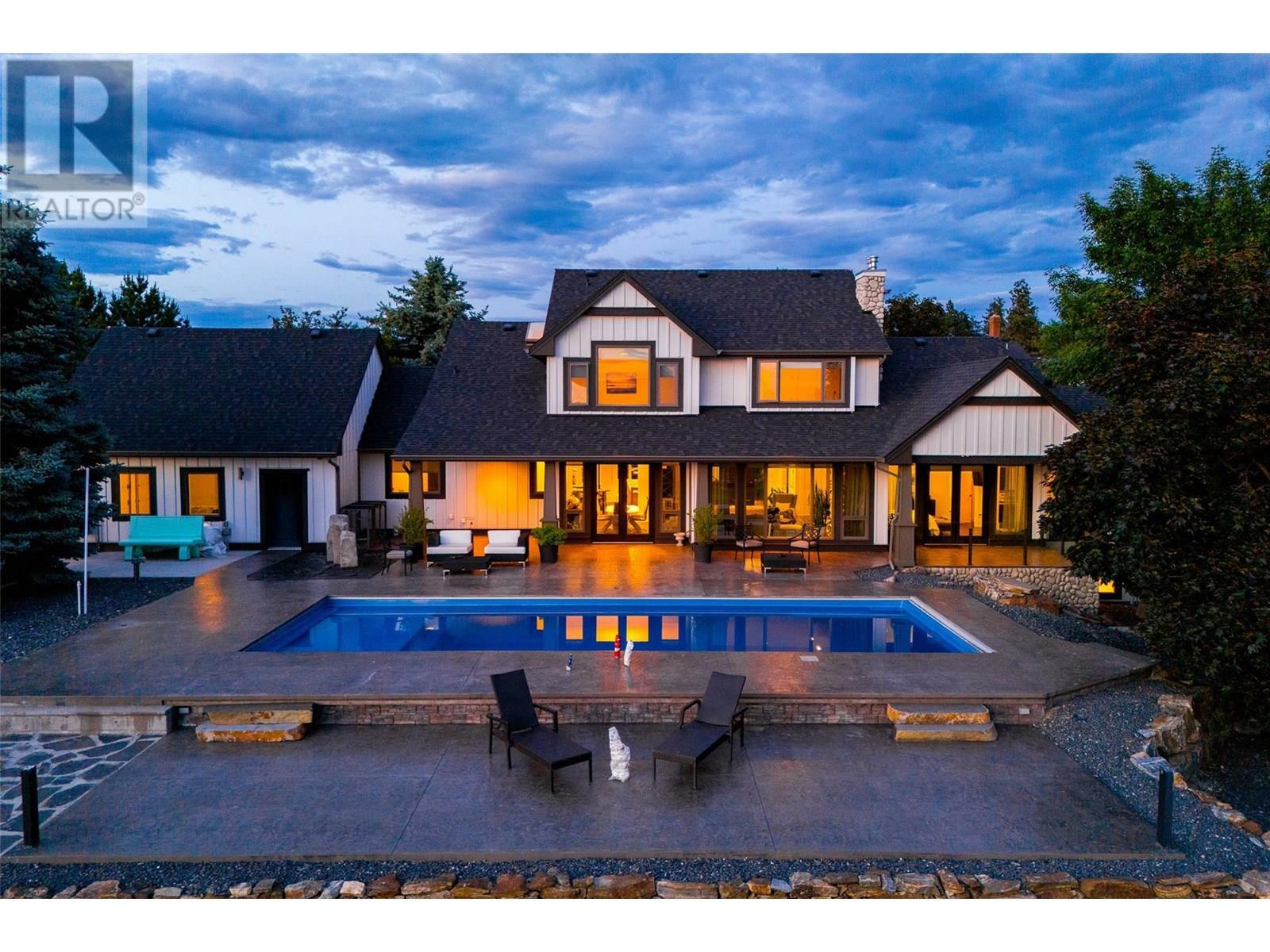 2375 Grantham Road  Kelowna BC V1W 4B7 photo
