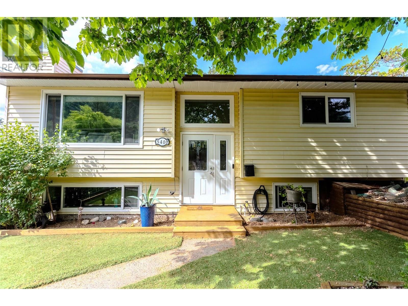 5400 Morris Place  Kamloops BC V2C 5S3 photo