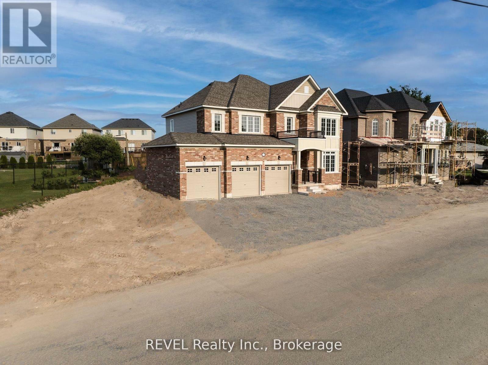 Property Photo: 4568 Lyons Parkway ON L2E 6S6