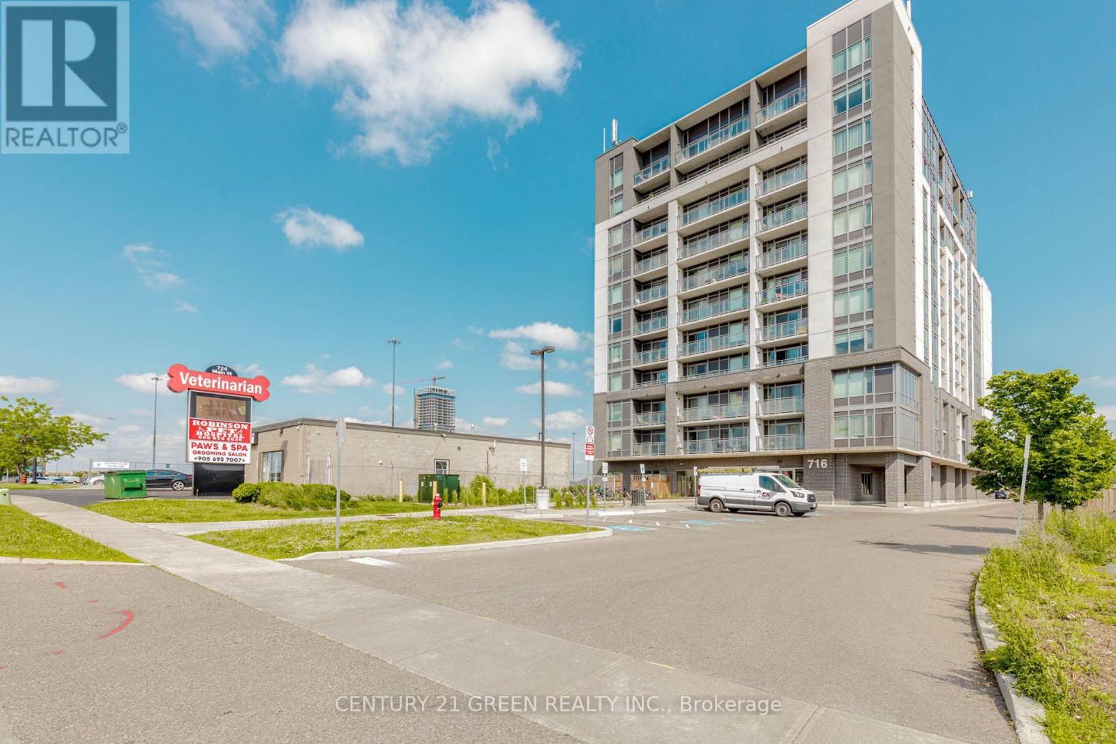 Property Photo: 716 Main Street East 402 ON L9T 3P6