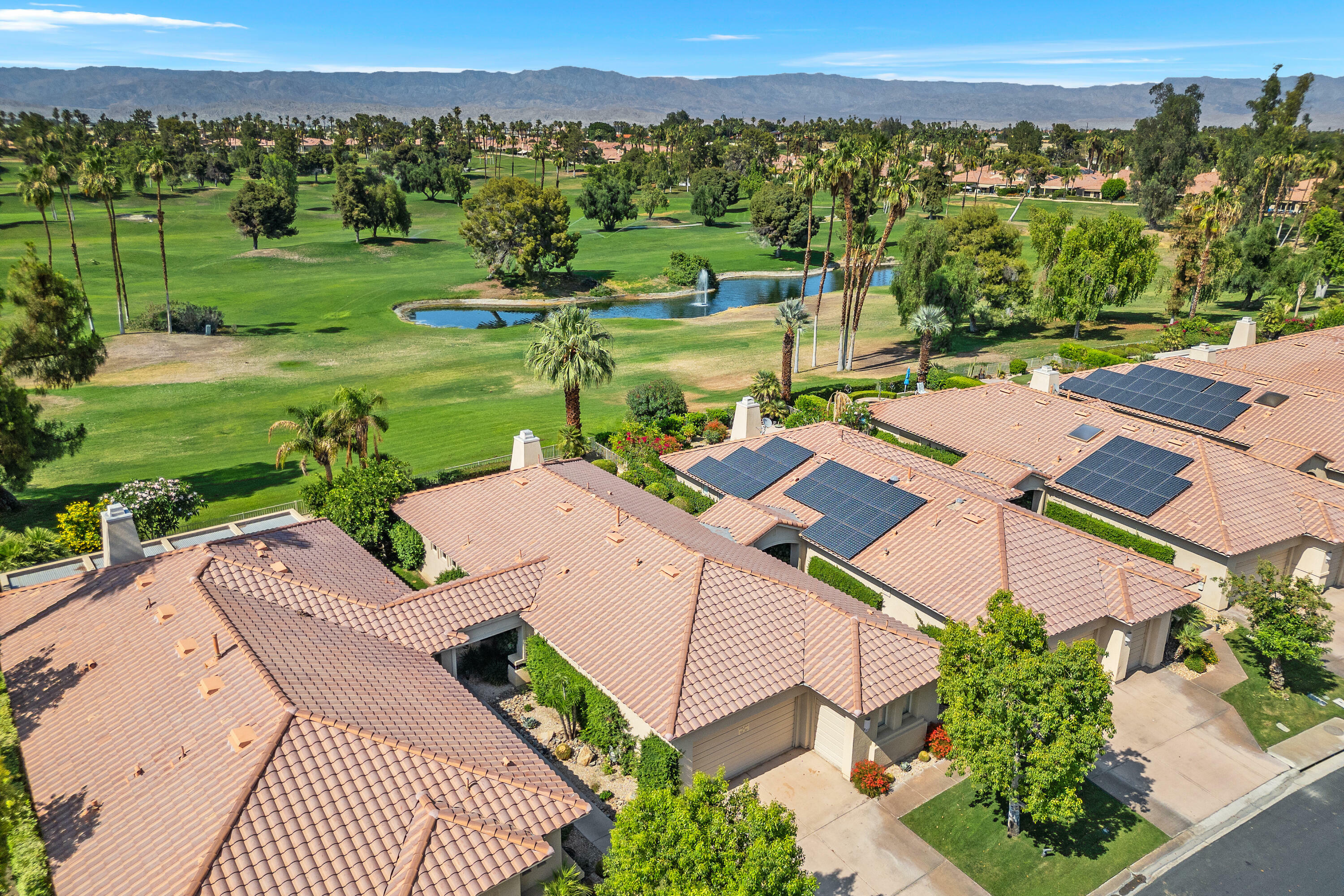 Property Photo: 182 Kavenish Drive CA 92270