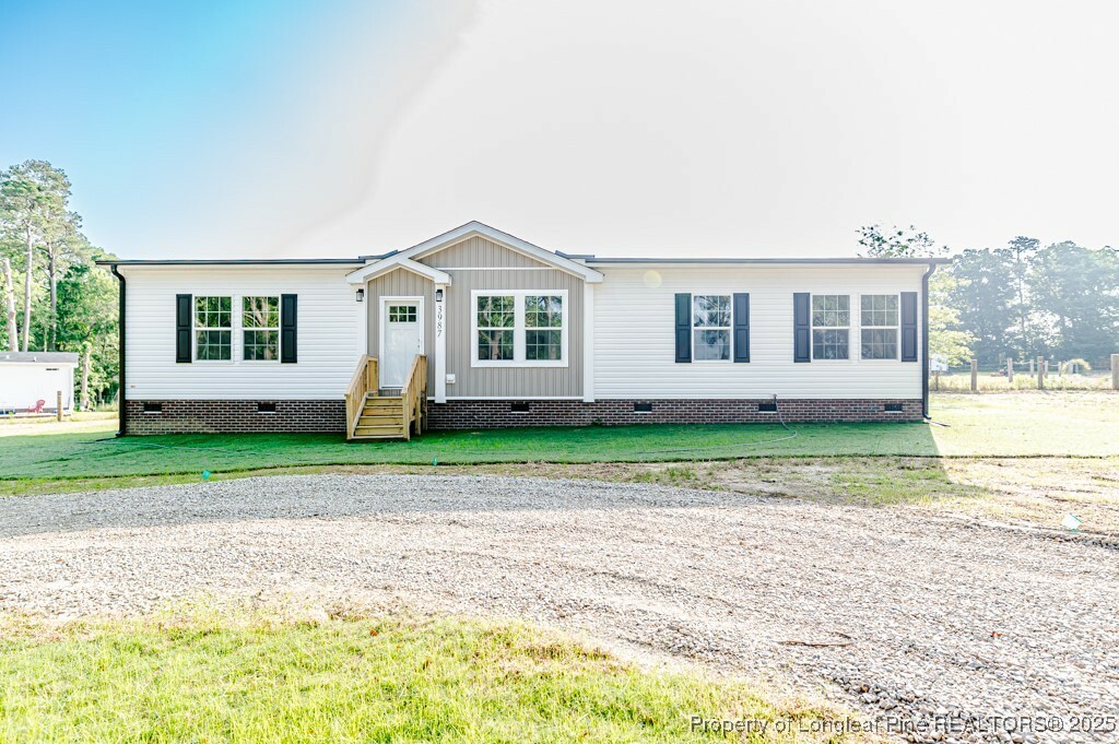 Property Photo: 3987 Swanns Station Road NC 27332