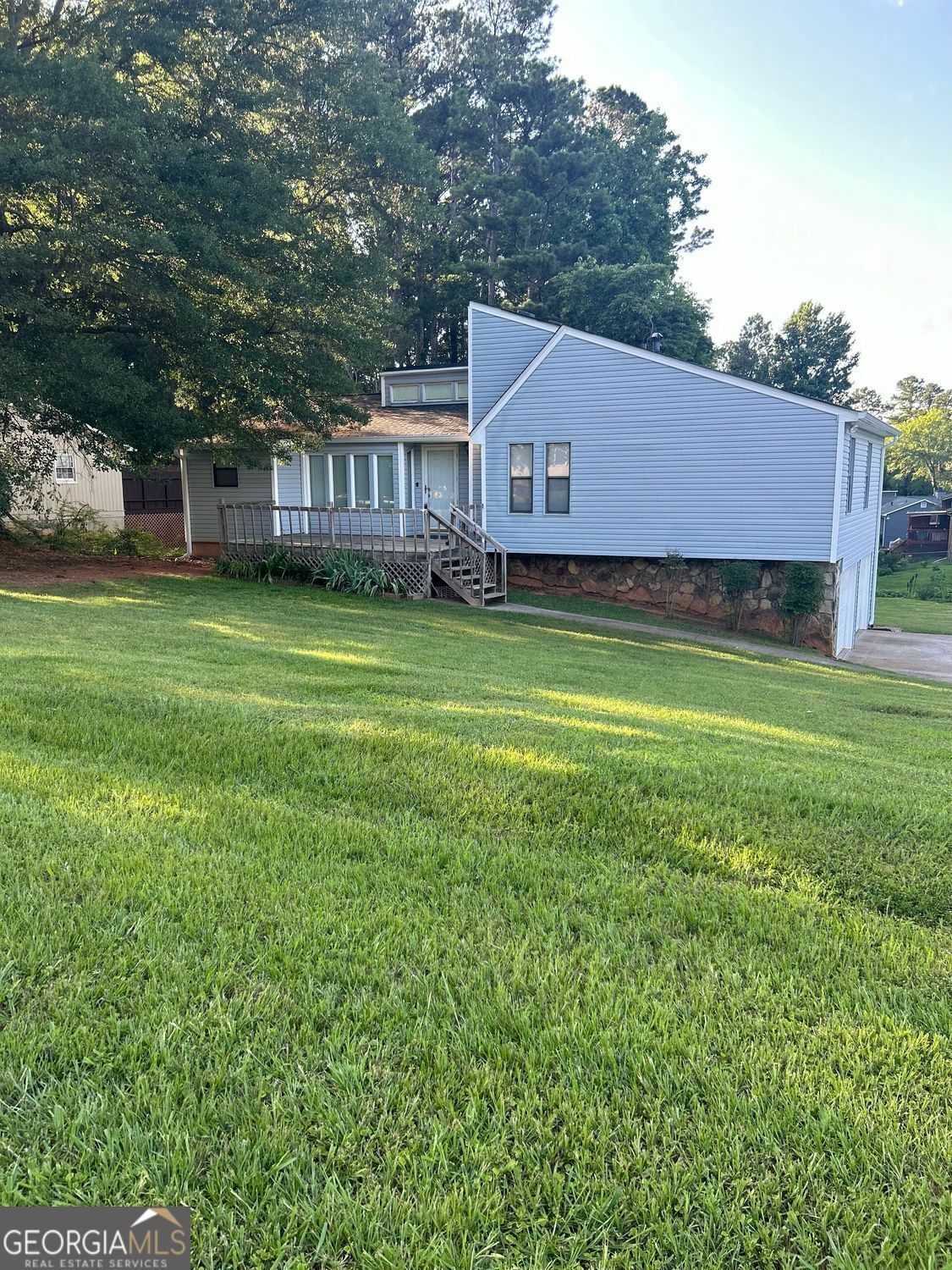 102 Bascomb Drive Drive  Woodstock GA 30189 photo