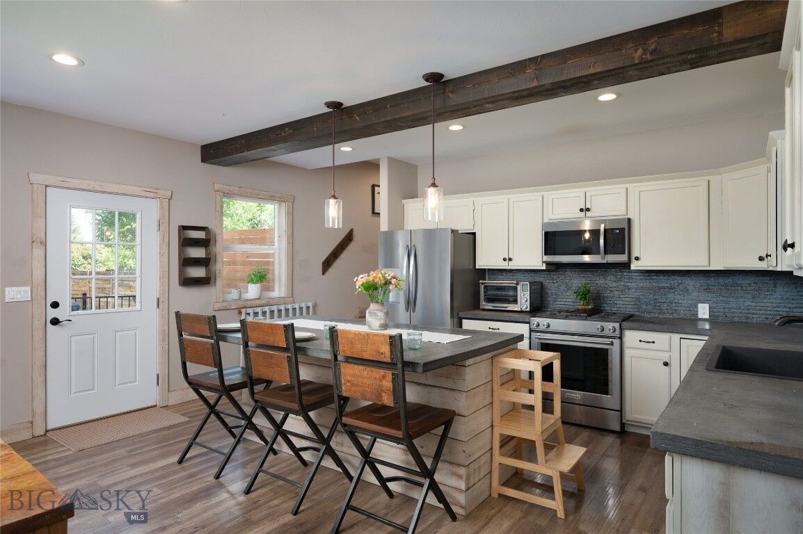 Property Photo: 219 W Adams MT 59752