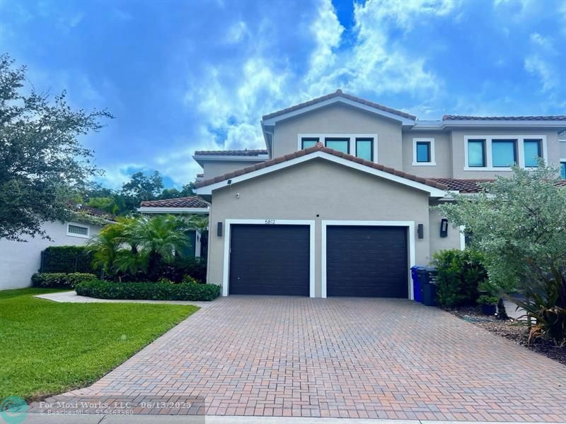 5812 E Brookfield Cir E  Hollywood FL 33312 photo