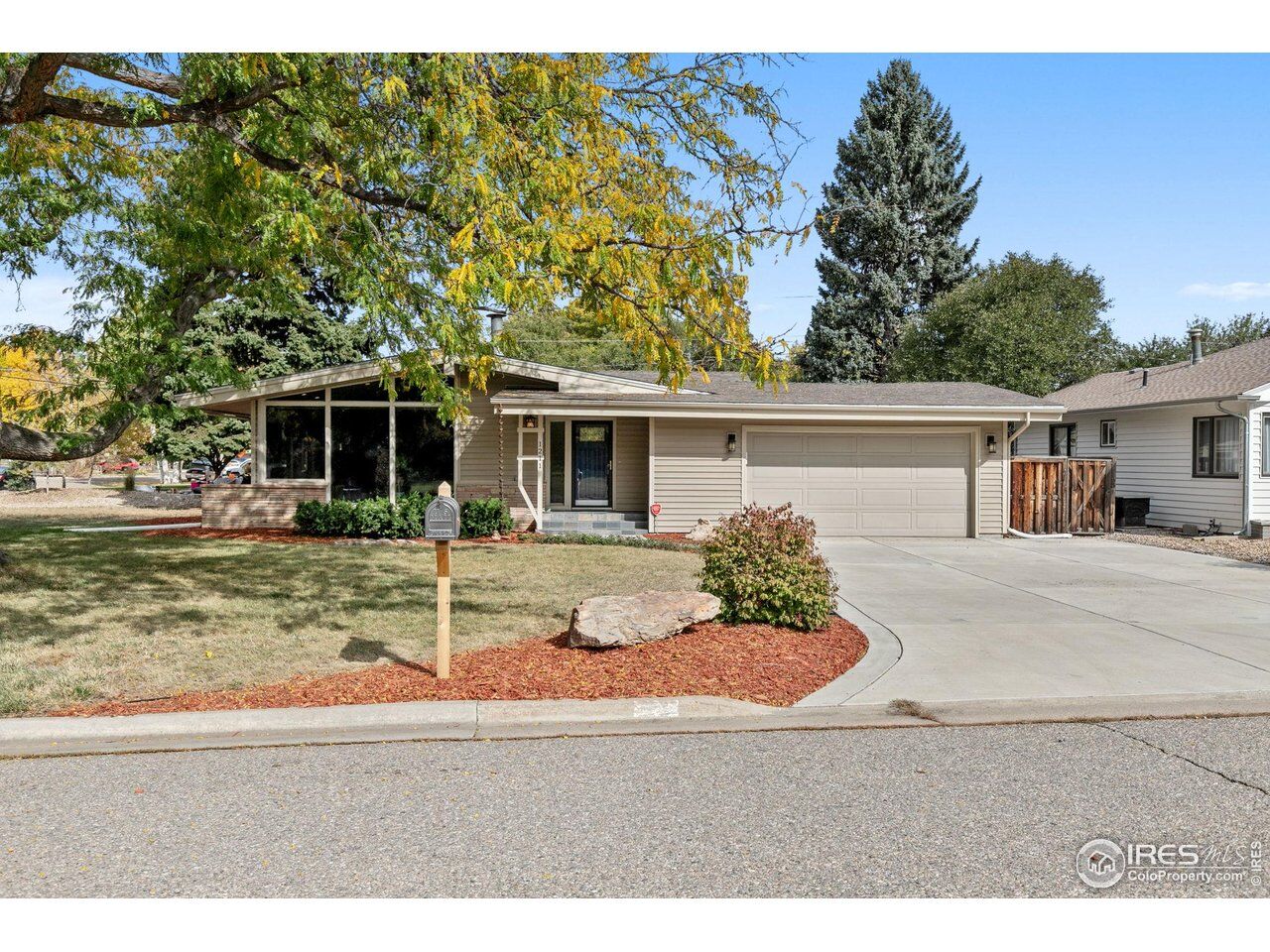 Property Photo:  1211 Loch Mount Dr  CO 80537 
