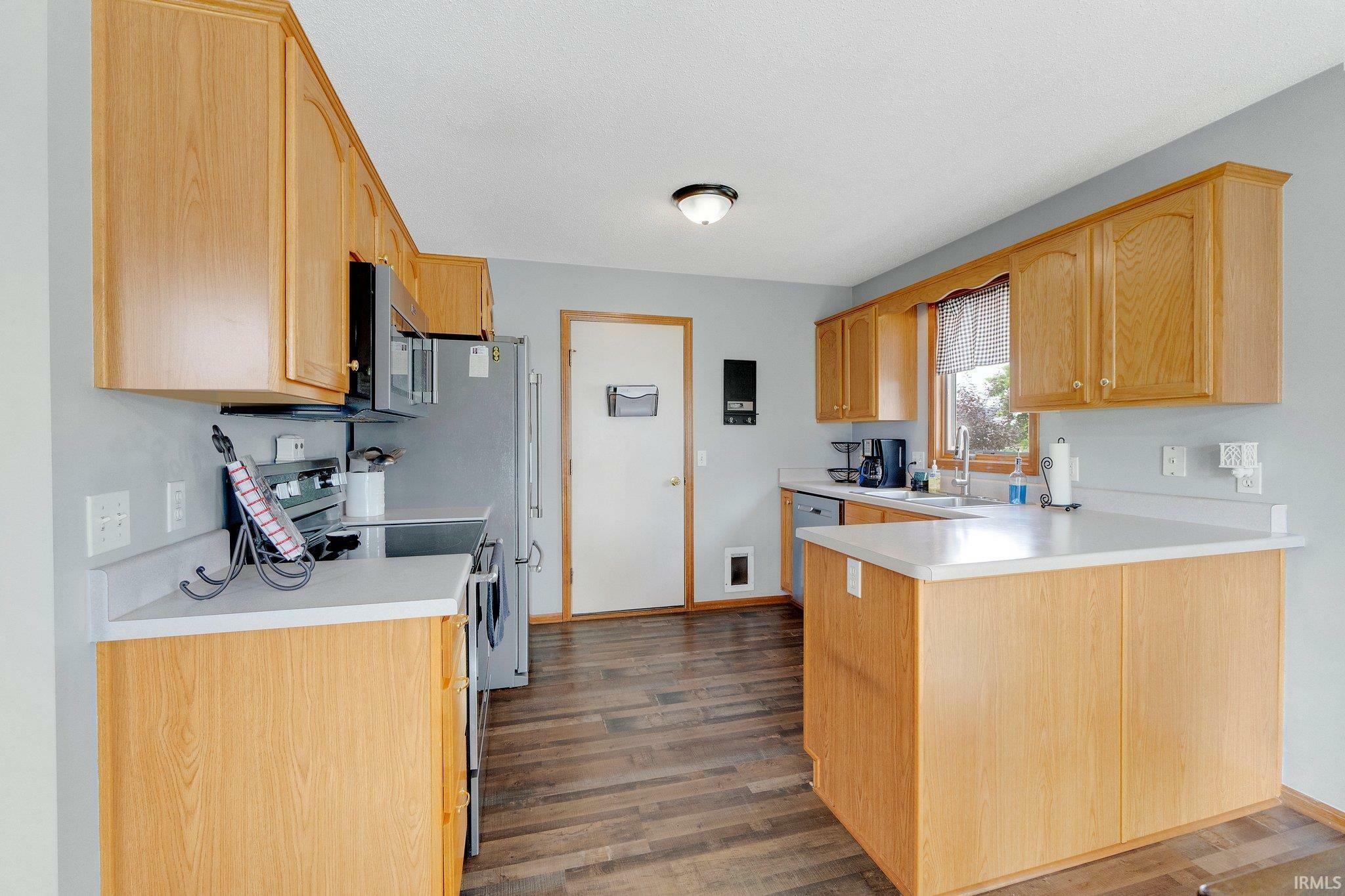 Property Photo: 9536 Ballymore Drive IN 46835-9375
