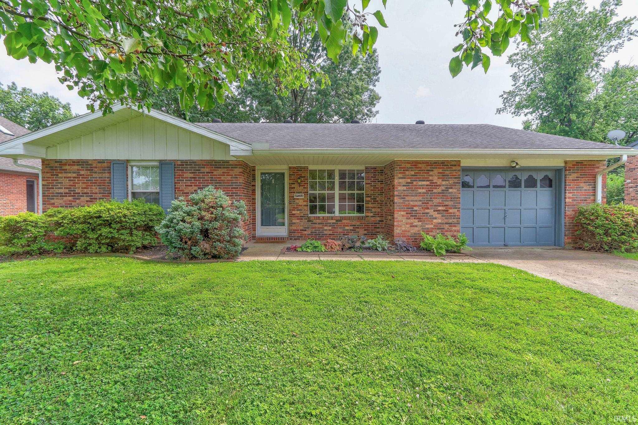 7301 E Gum Street  Evansville IN 47715-4346 photo